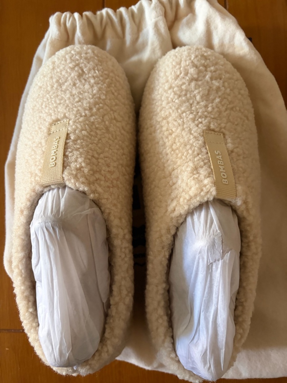 Bombas Sunday Slipper Cream